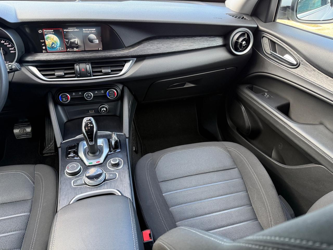 Alfa Romeo Stelvio 2.2 Turbodiesel 190 CV AT8 Q4 Business