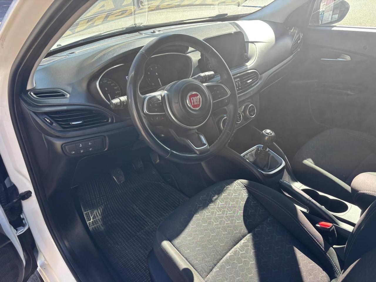 Fiat Tipo 1.6 Mjt S&S 5 porte Cross