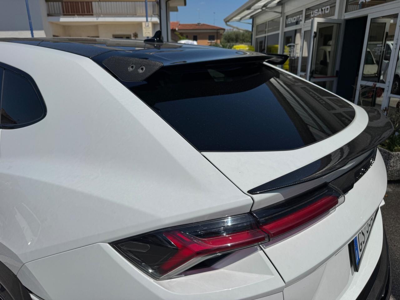 Lamborghini Urus 4.0 Performante