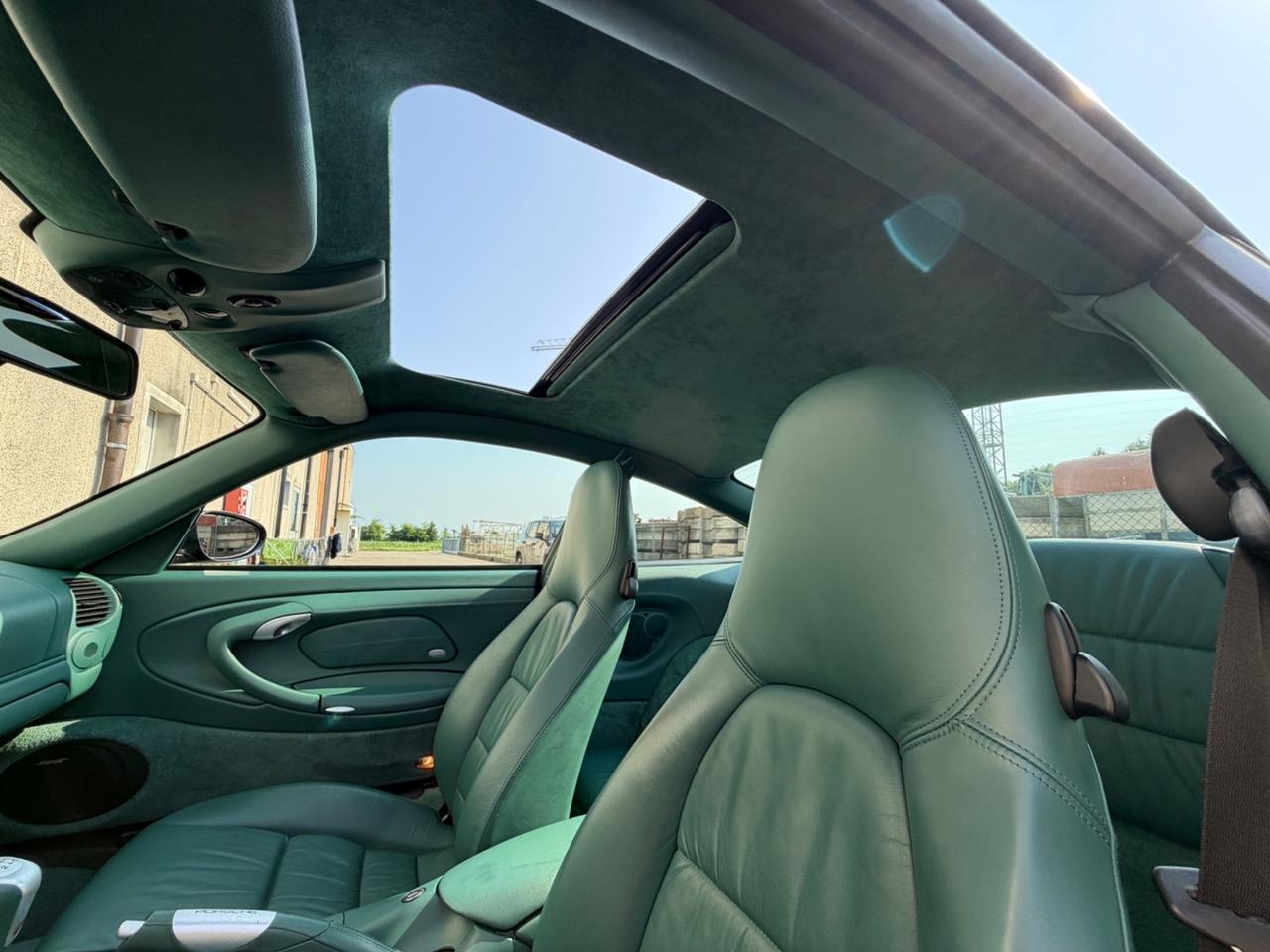 Porsche 911 996 Carrera 4S Coupé
