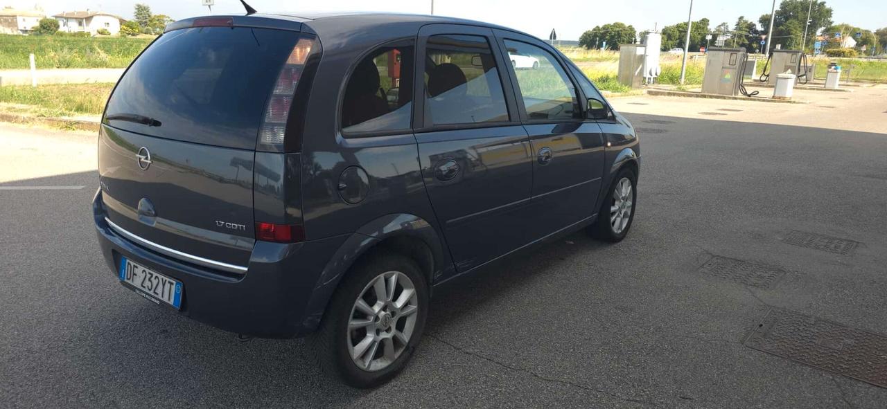 Opel Meriva 1.7 CDTI 101CV Cosmo