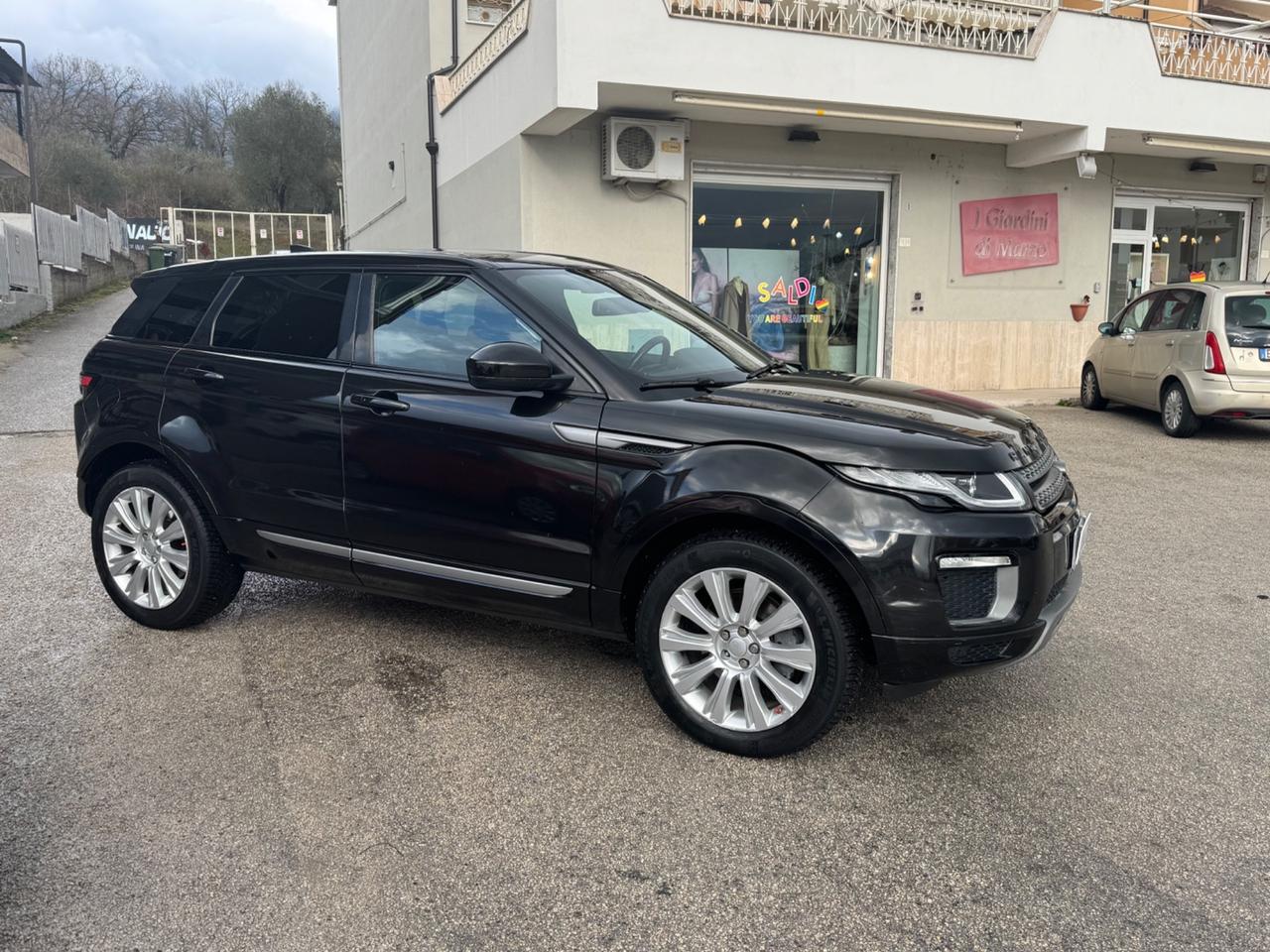 Range Rover Evoque 2.0 TD4 150 CV 5p. SE Dynamic GARANZIA