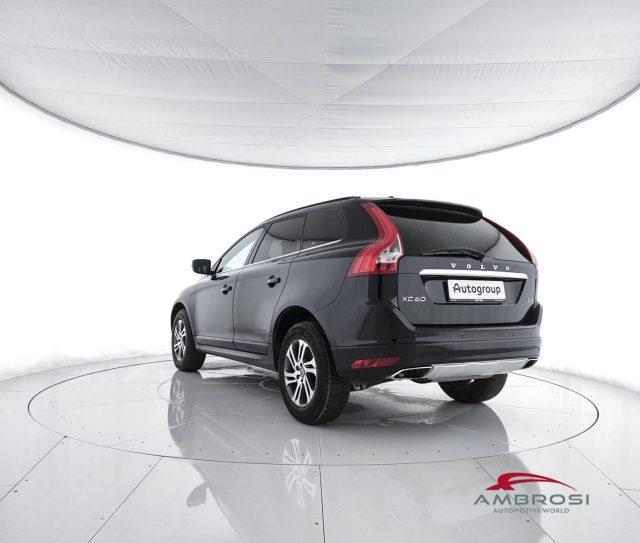 VOLVO XC60 D4 Summum