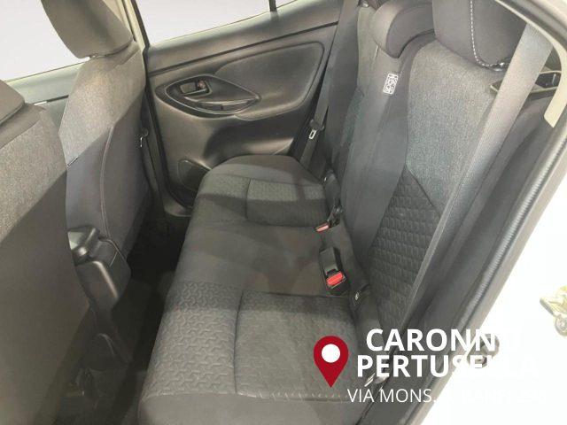 TOYOTA Yaris Cross 1.5 Hybrid 5p. E-CVT AWD-i Business