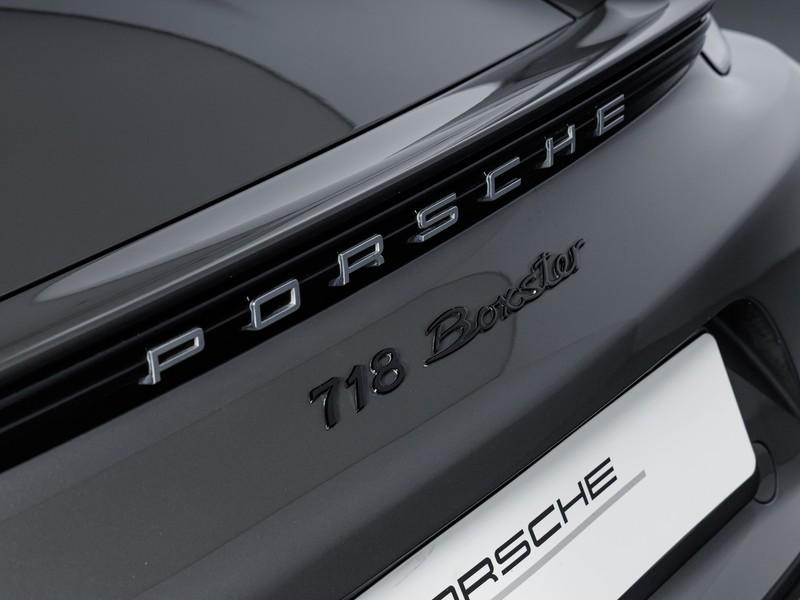 Porsche 718 Boxster