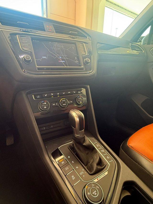 VOLKSWAGEN Tiguan 2.0 BiTDI SCR DSG 4MOTION Executive R-Line BMT