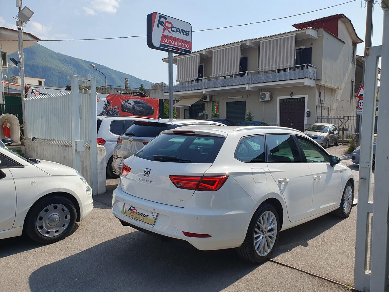 Seat Leon 1.4 TGI DSG ST Business HIGH