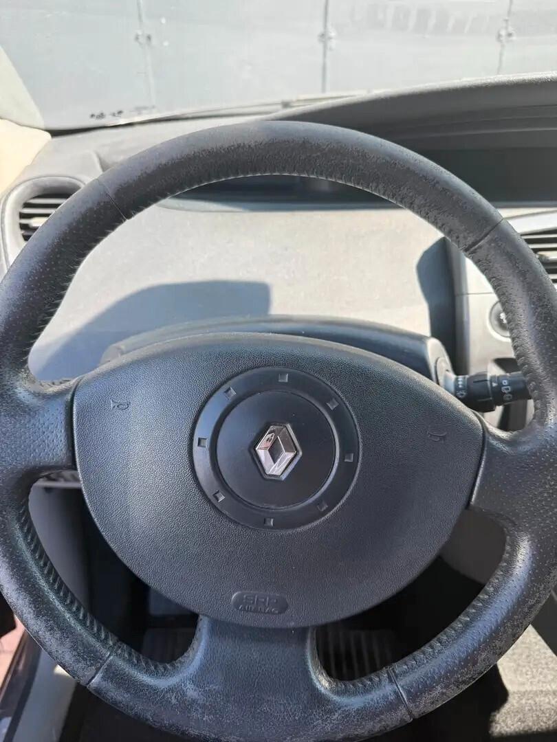 Renault Scenic Grand Scénic 1.9 dCi Luxe Dynamique