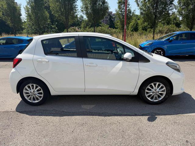 TOYOTA Yaris 1.0 5 porte Lounge