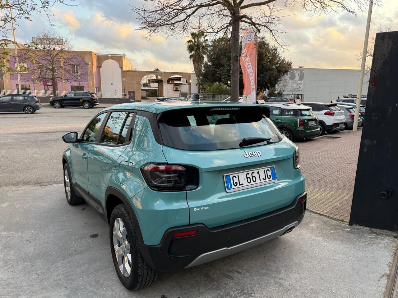 Jeep AVENGER TURBO KM. 35.000 08/2023