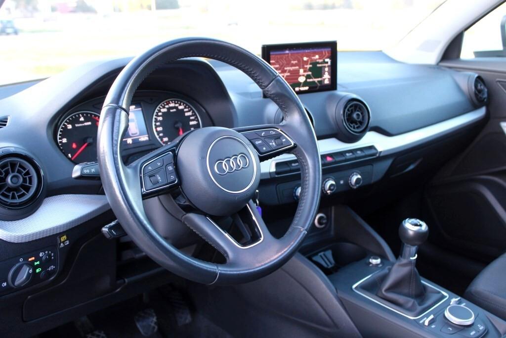 AUDI Q2 1.6 TDI 115CV *TETTO APRIBILE *CERCHI 17''