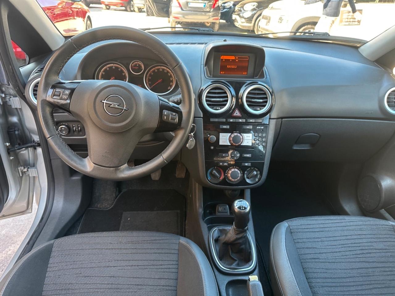 Opel Corsa 1.2 85CV 5 porte GPL-TECH Edition