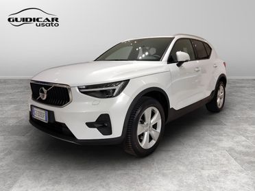 VOLVO XC40 2023 - XC40 2.0 b3 Core auto