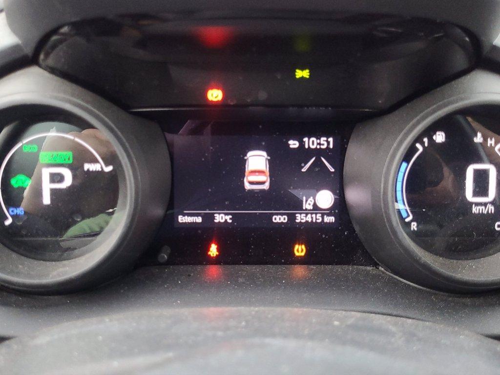 TOYOTA Yaris cross 1.5h active fwd 116cv e-cvt del 2024