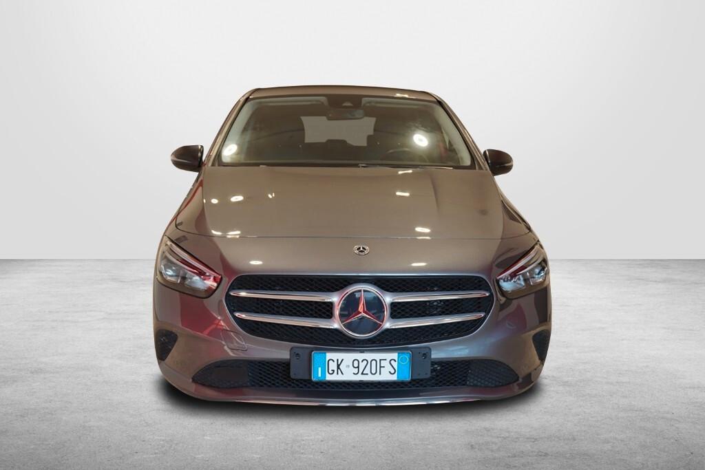 MERCEDES-BENZ B 180D 115CV AUTOMATIC SPORT PLUS ( FARI LED - PELLE - CRUISE - CLIMA BIZONA - MIRROR - TELECAMERA POST. - CERCHI 17 )