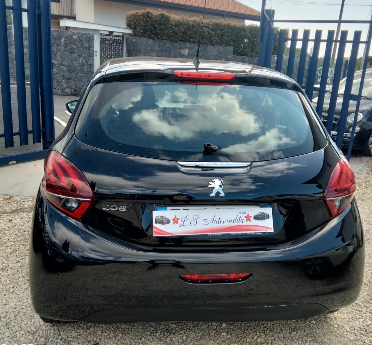 Peugeot 208 BlueHDi 75 5 porte Allure