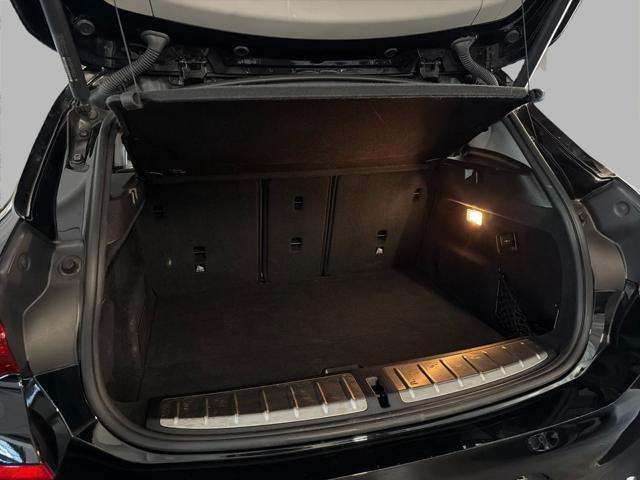 BMW X2 sDrive18d Business-X
