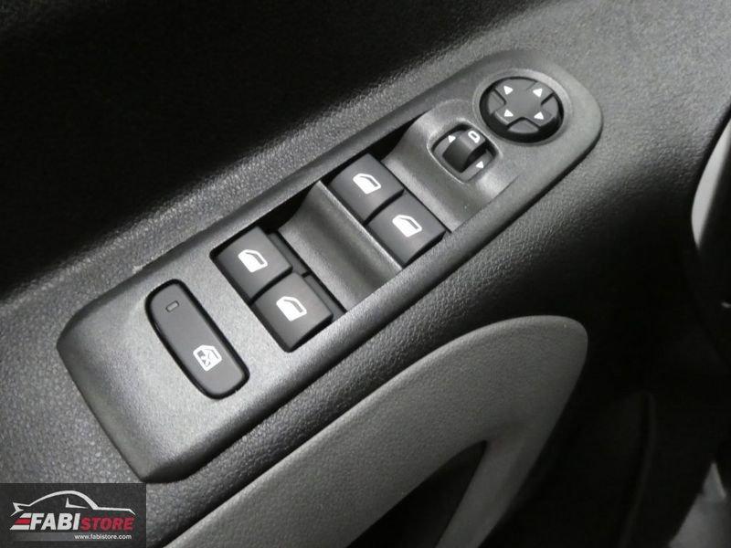 Peugeot Rifter 1.2 Puretech 110 Cv M Allure