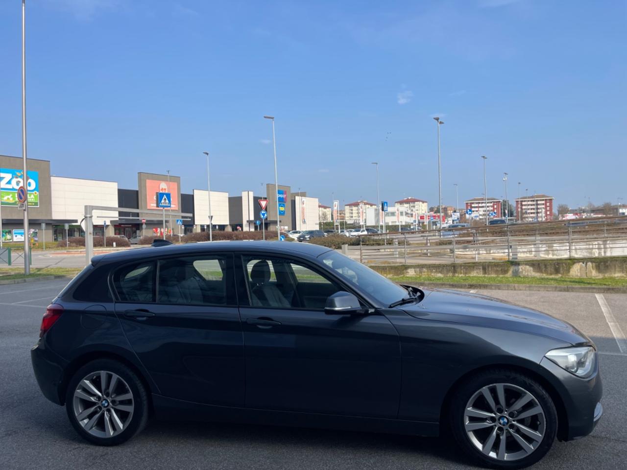 Bmw 118 118d 5p. Sport