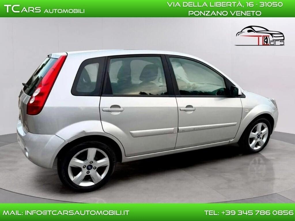 FORD FIESTA 1.2 BENZINA - APERTI TUTTO AGOSTO