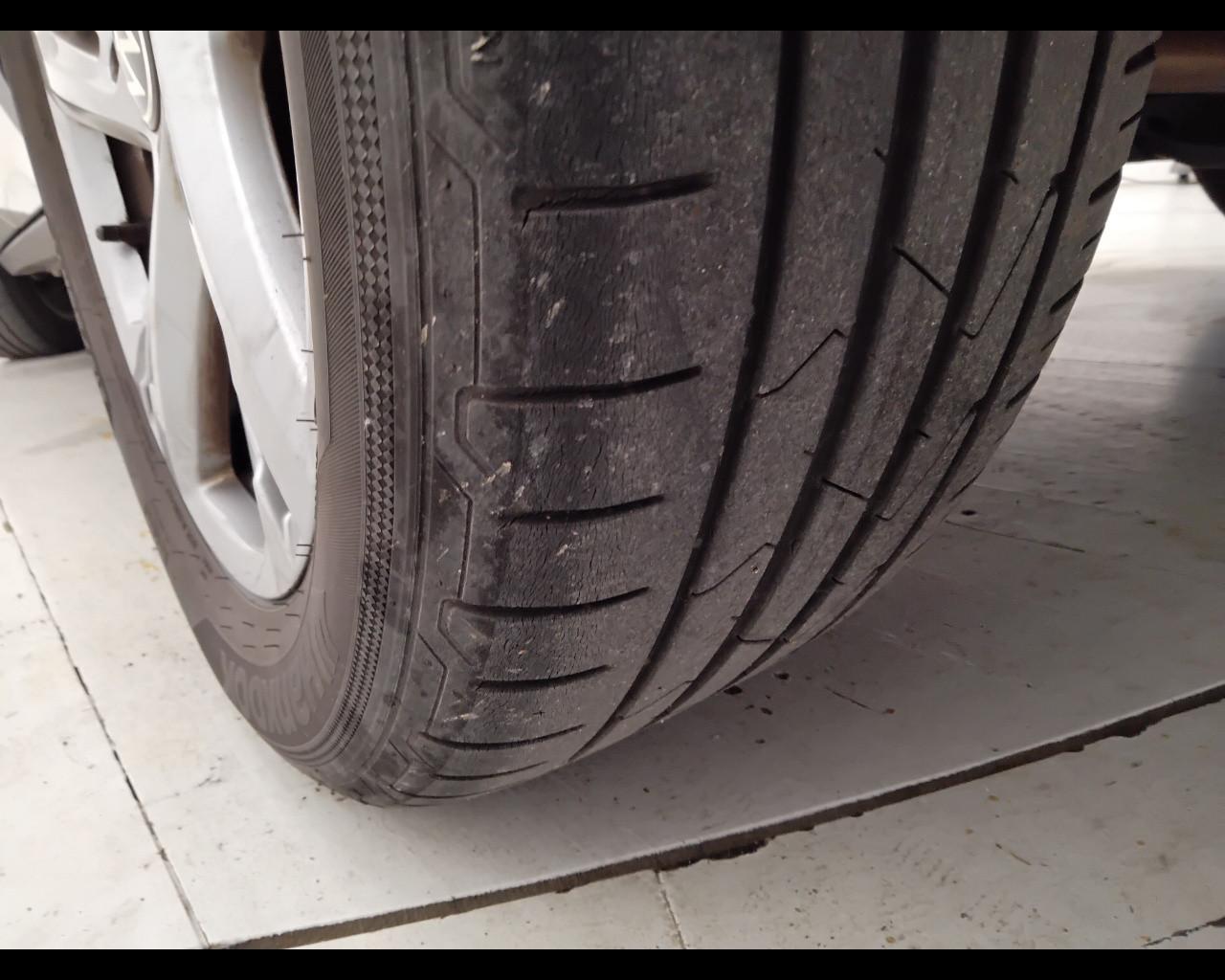 VOLKSWAGEN T-Roc 2022 - T-Roc 1.0 tsi R-Line 110cv