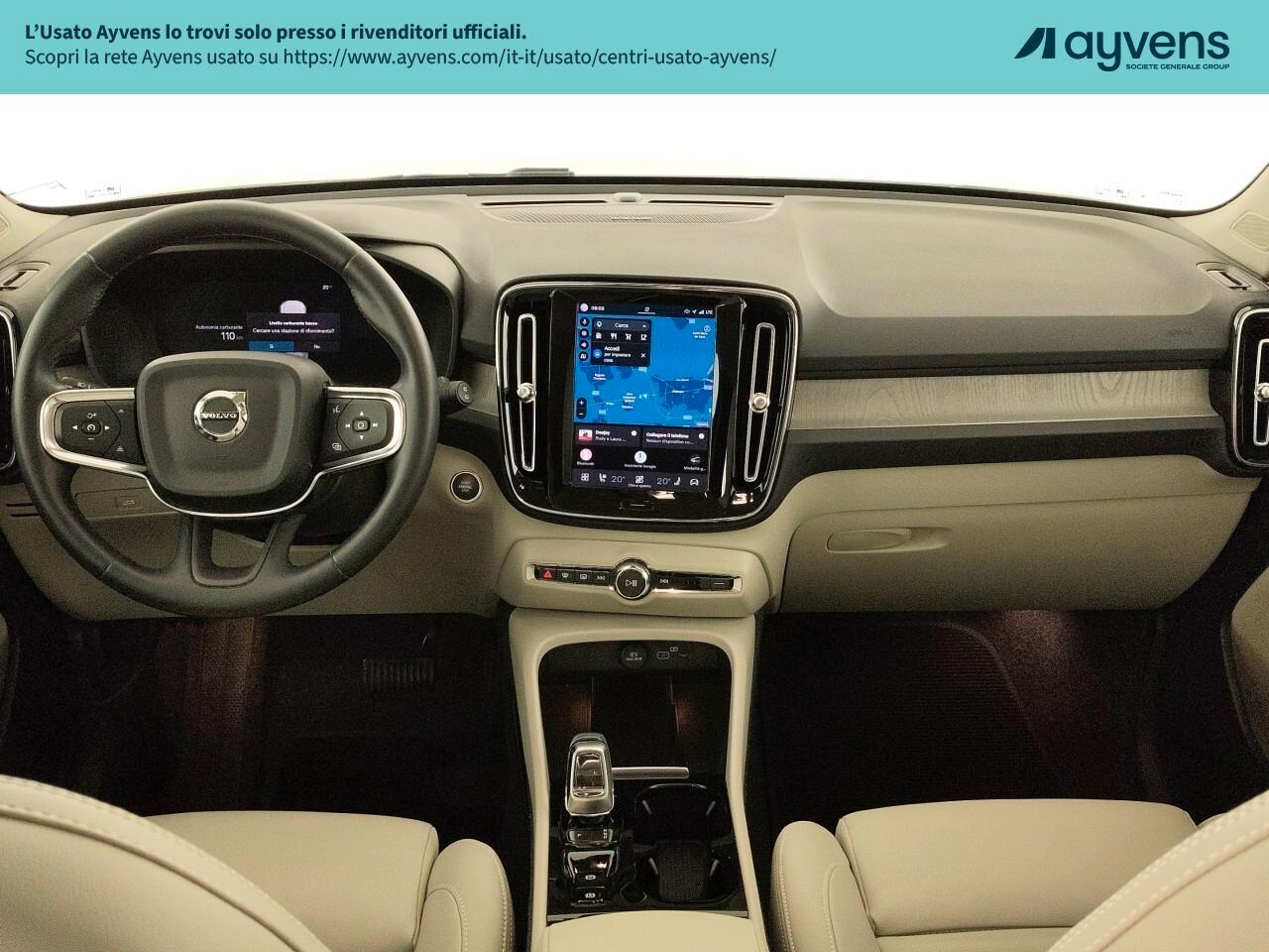 Volvo XC40 B3 automatico Plus Dark 163cv