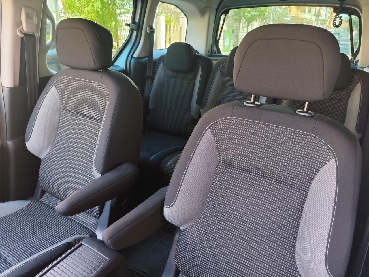 Peugeot Partner Tepee 1.6 BlueHDi 100CV Outdoor