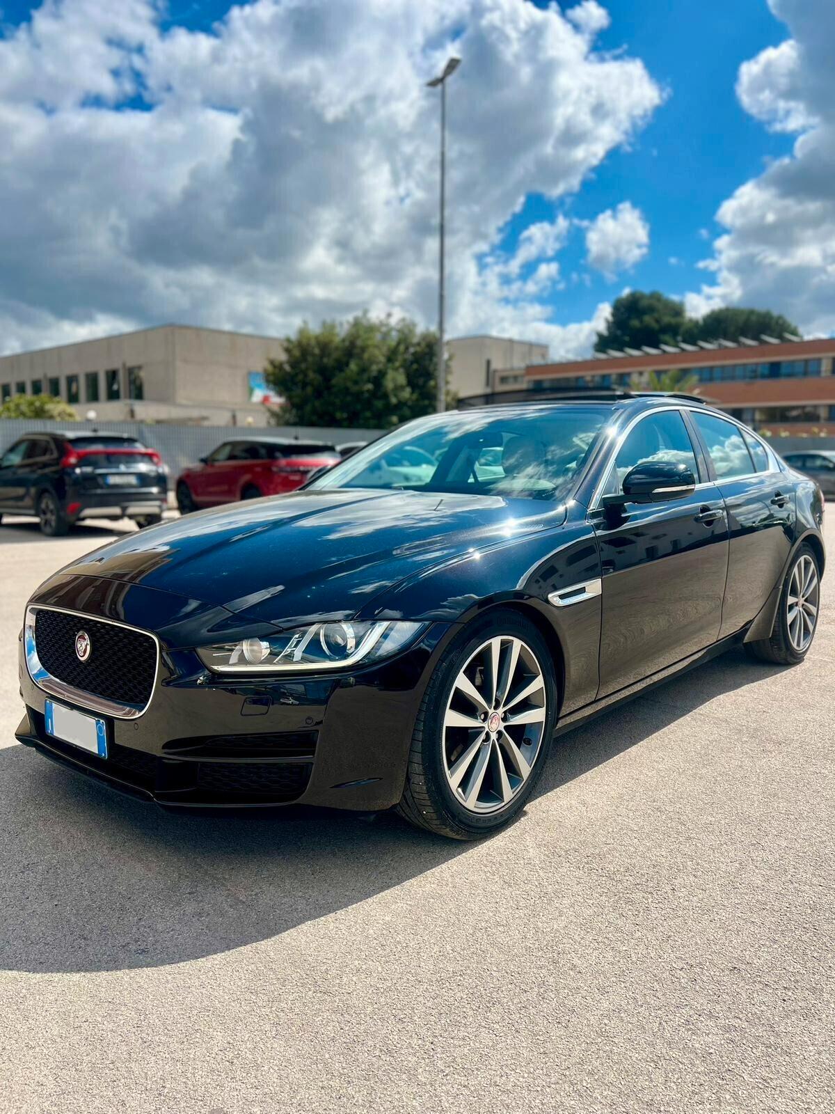 Jaguar XE 2.0 D Turbo 180CV aut. Prestige