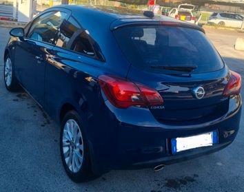 Opel Corsa 1.2 turbo benzina 70milakm 2016