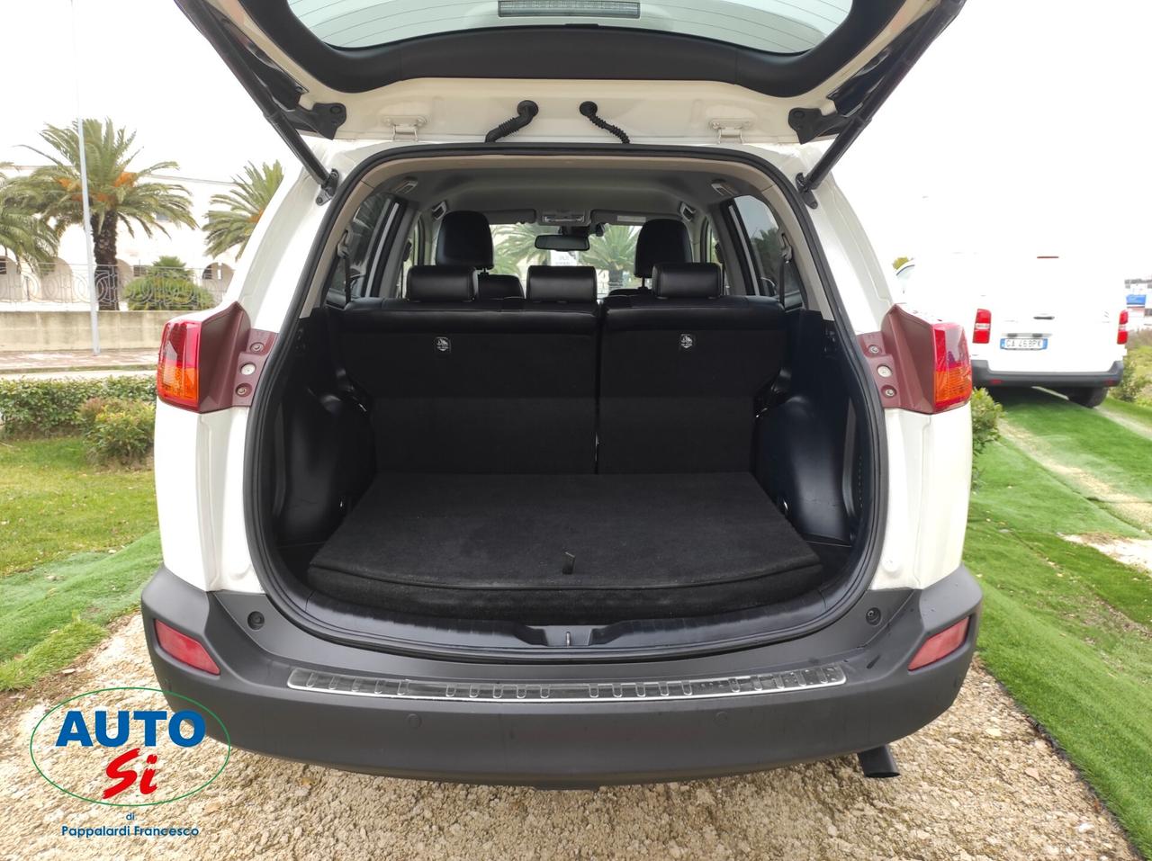 Toyota RAV 4 2.2 Diesel - 150cv 4WD