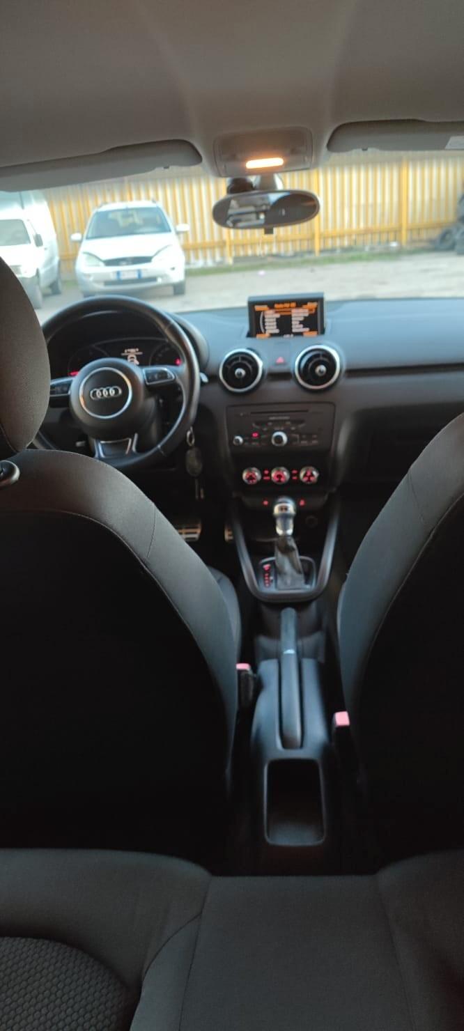 Audi A1 1.6 TDI S tronic line edition