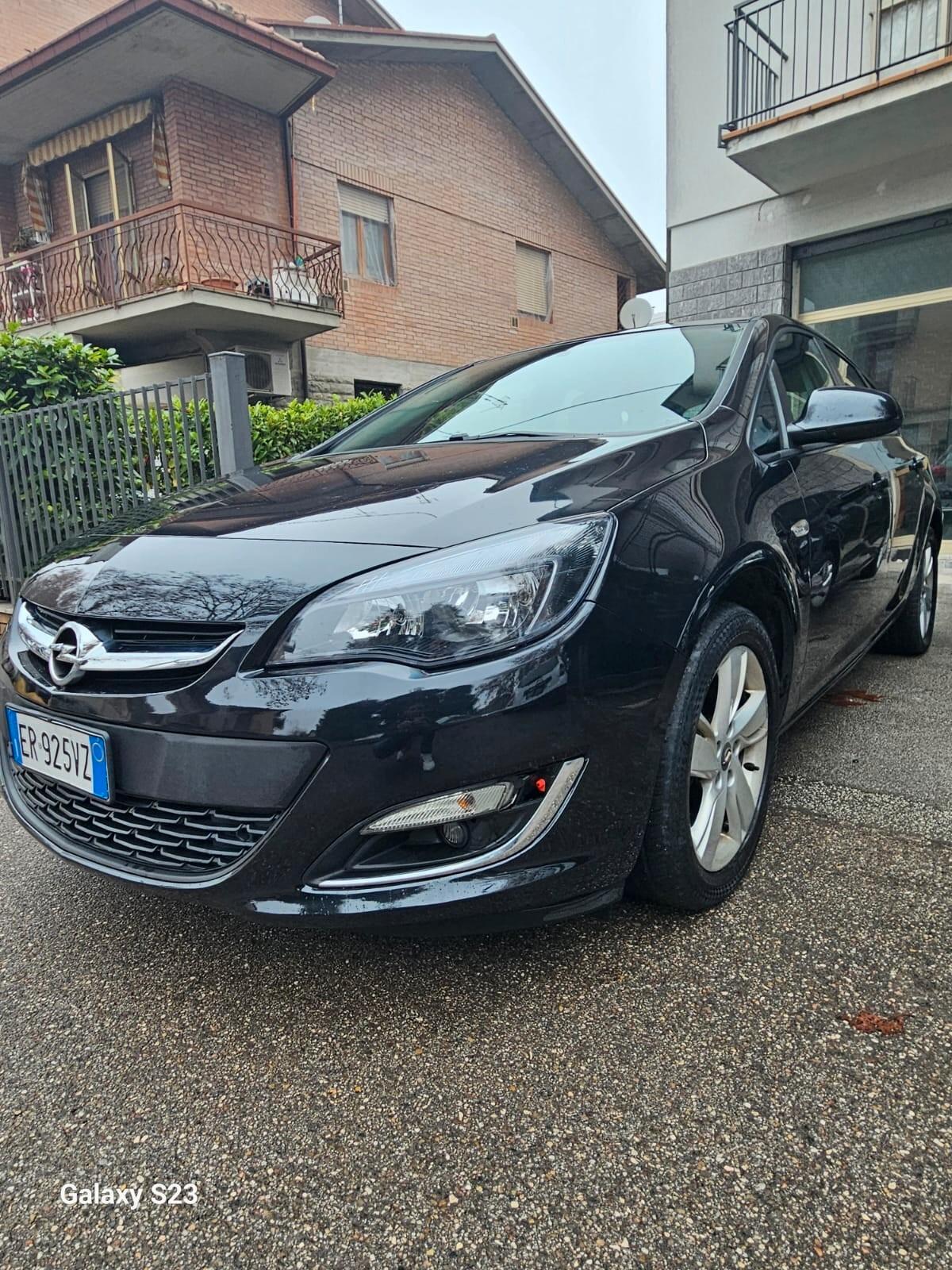 Opel Astra 1.7 CDTI 110CV 5 porte Cosmo