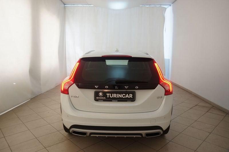 Volvo V60 Cross Country D3 Geartronic Business Plus