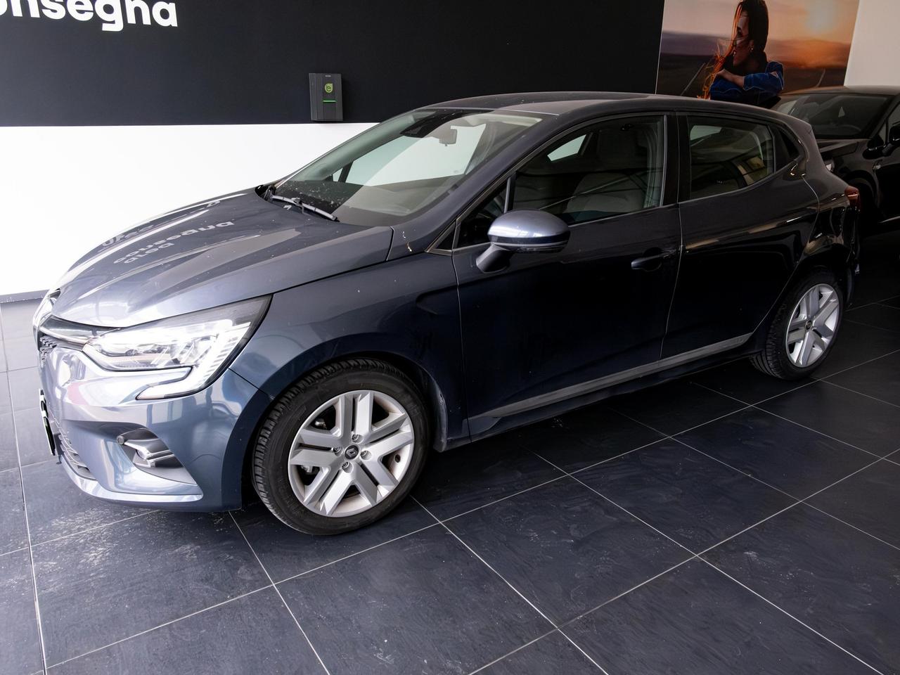 Renault Clio 1.6 e-tech hybrid zen 140cv auto my21
