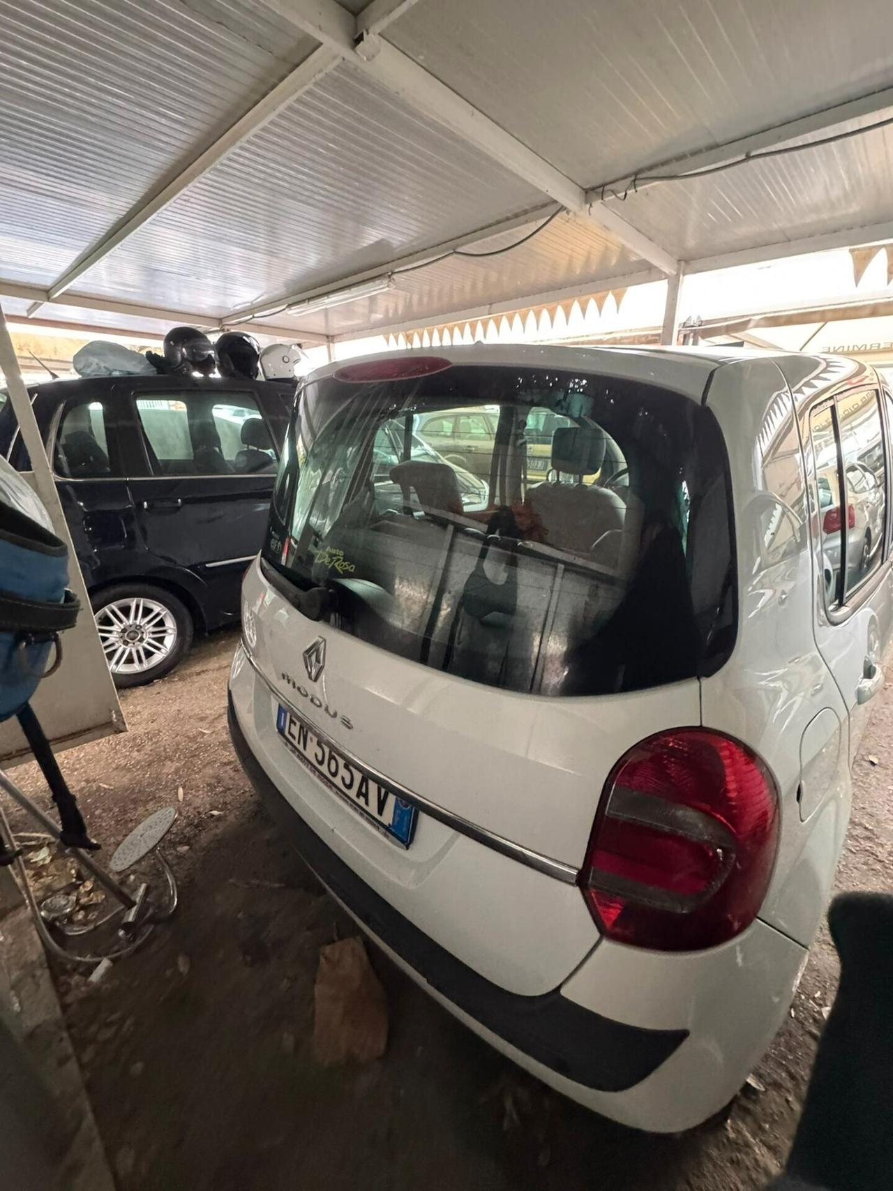 Renault Modus Grand 1.2 16V TCE Live