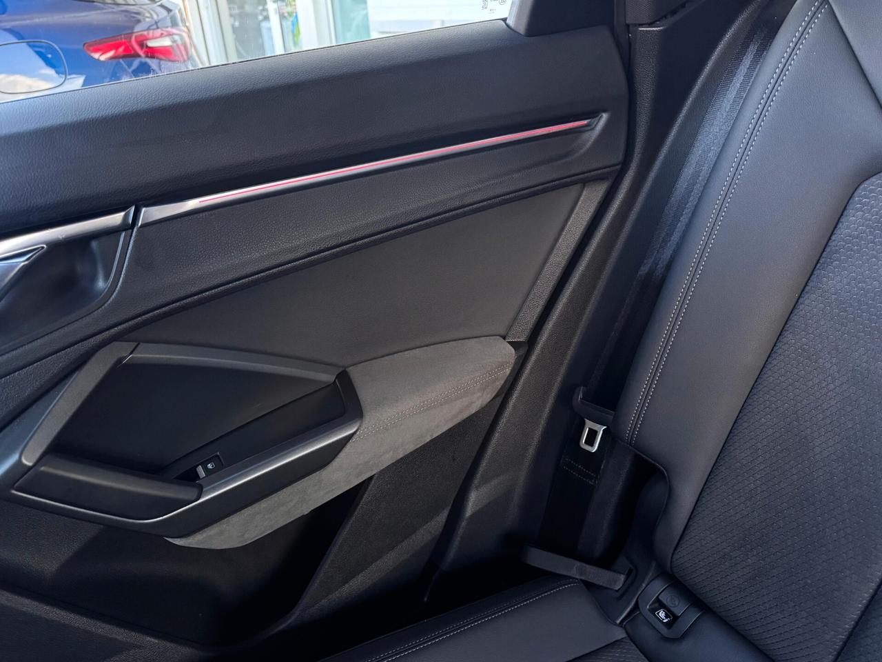 Audi Q3 SPB 35 TDI S tronic line edition Tetto apribile