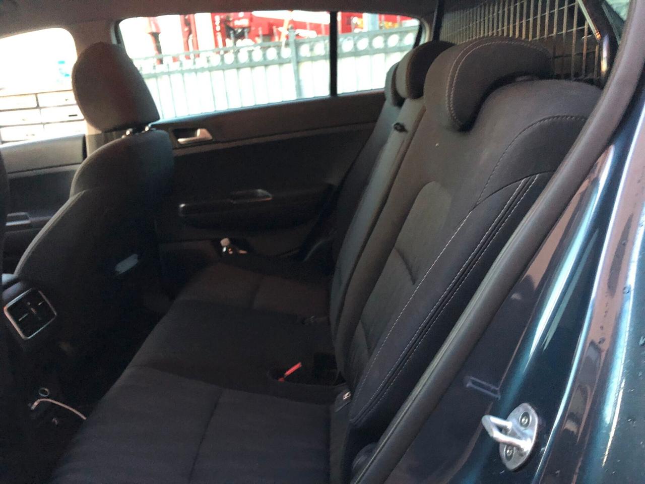 Sportage 1.6 CRDI 136 CV DCT7 Business AUTOCARRO 5 POSTI* IVA ESPOSTA