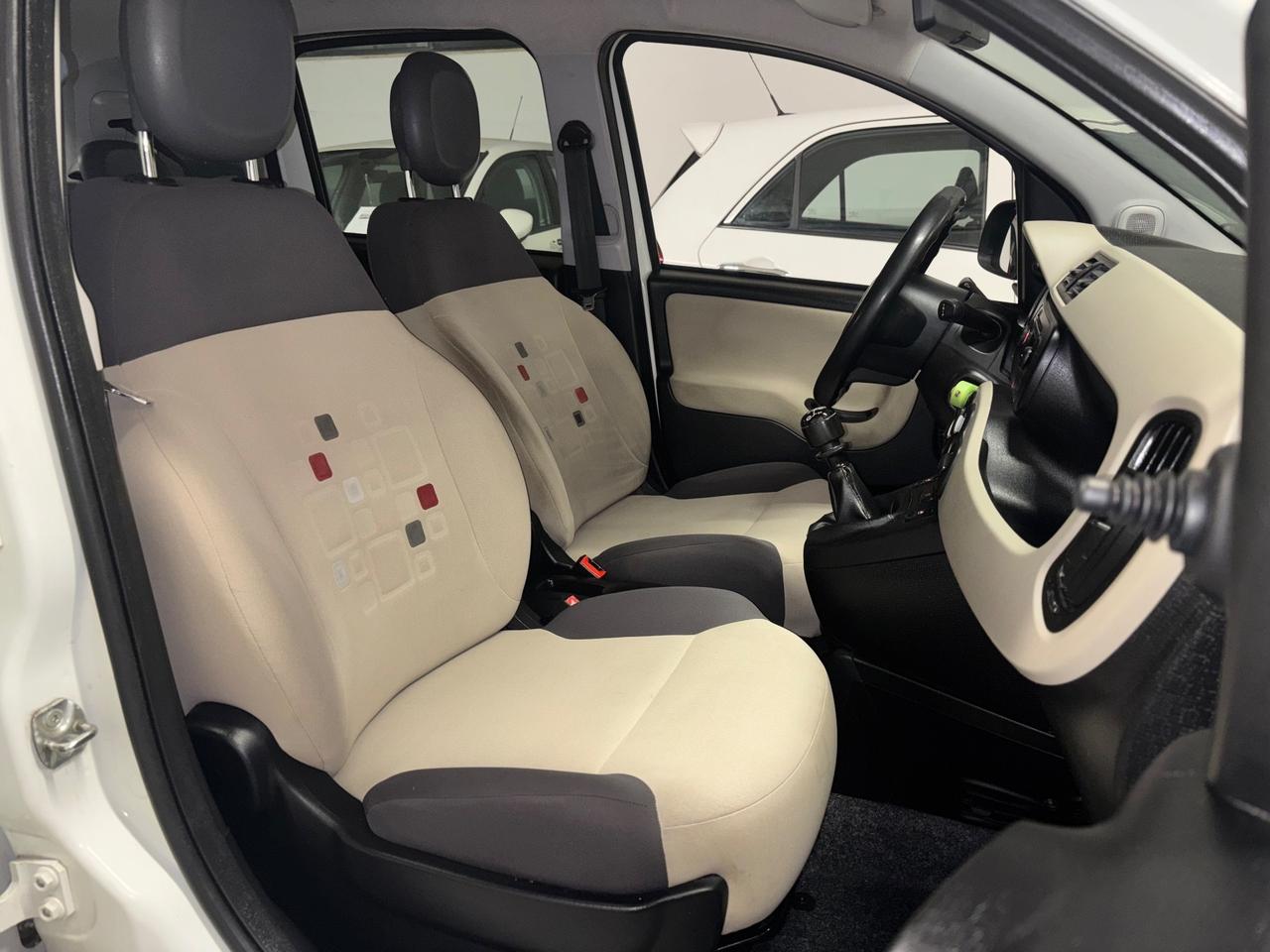 Fiat Panda 0.9 BENZINA / METANO OK NEOPATENTATI