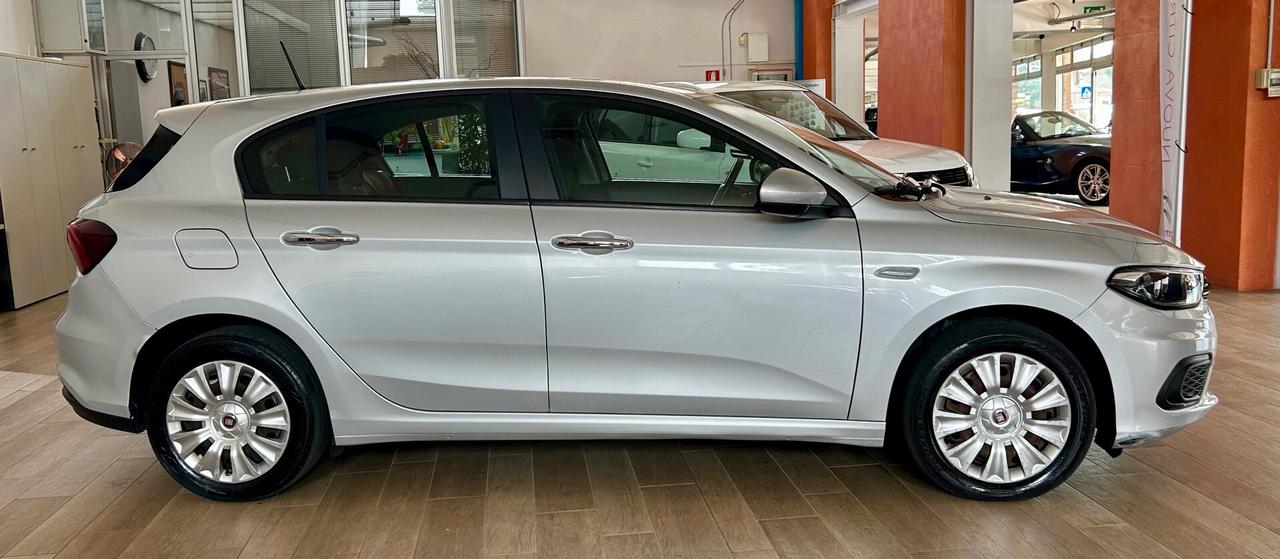 Fiat Tipo 1.3 Mjt S&S 5 porte Sport
