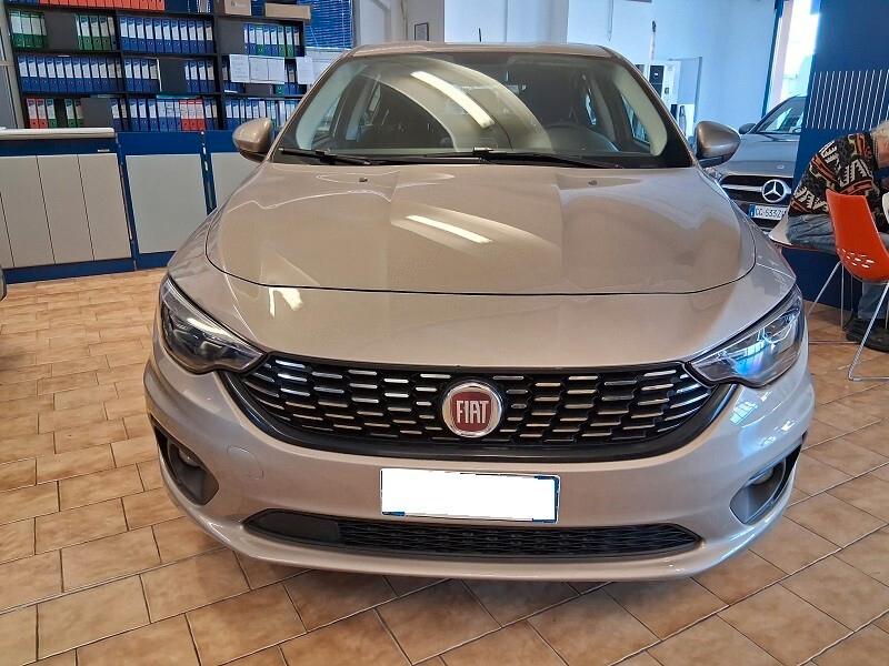 Fiat Tipo 1.3 Mjt 4 porte Easy