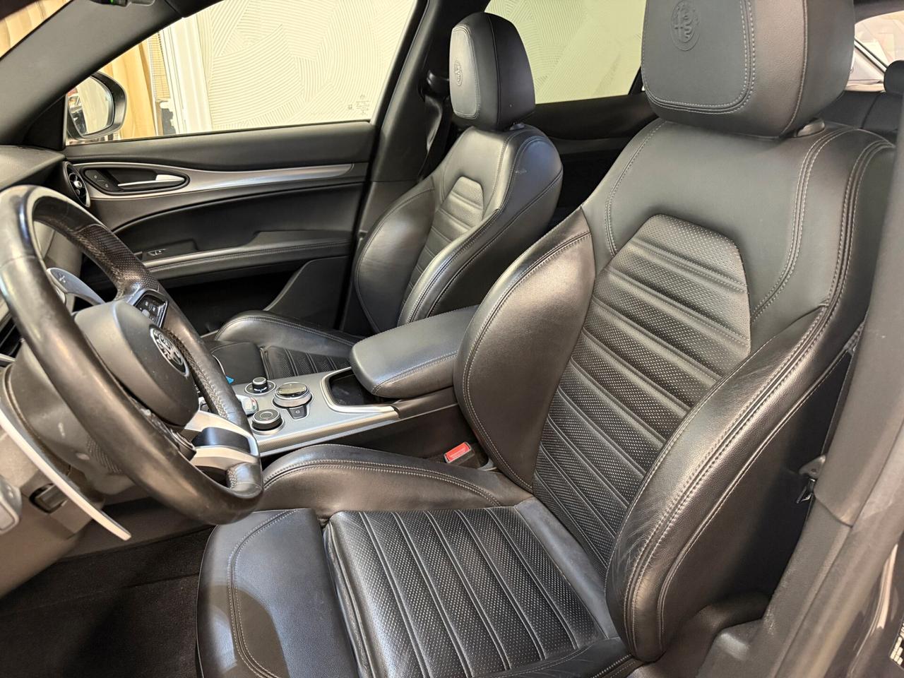 Alfa Romeo Stelvio 2.2 Turbodiesel 210 CV AT8 Q4 Veloce