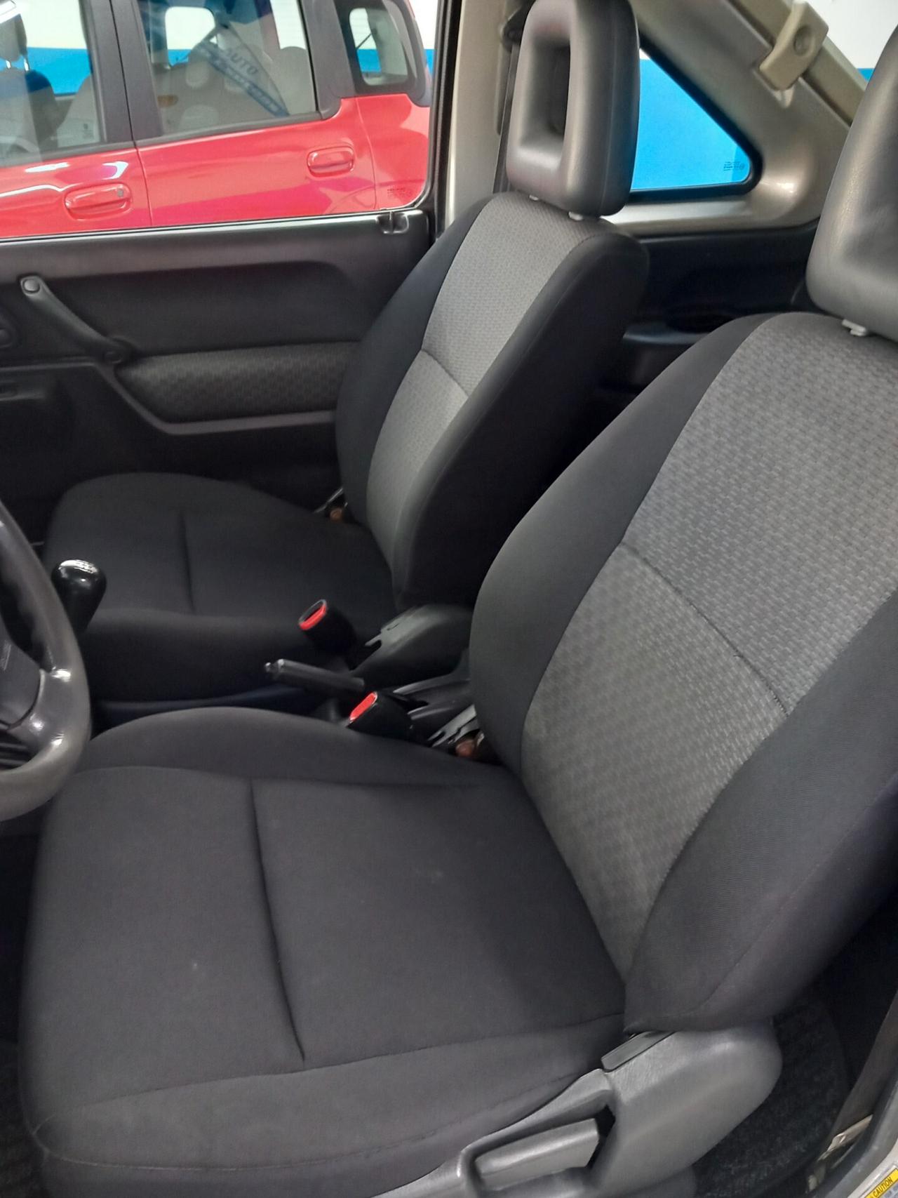 Suzuki Jimny 1.5 diesel cabrio anno 2005 km 230 mila