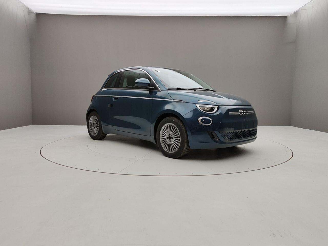 FIAT 500e 118CV 320KM