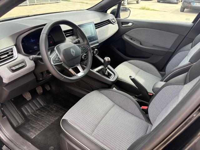 RENAULT Clio TCe 90 CV 5 porte Techno