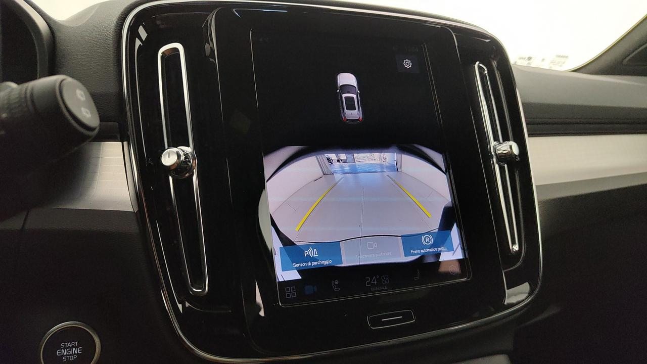 VOLVO XC40 2.0 b3 Core auto