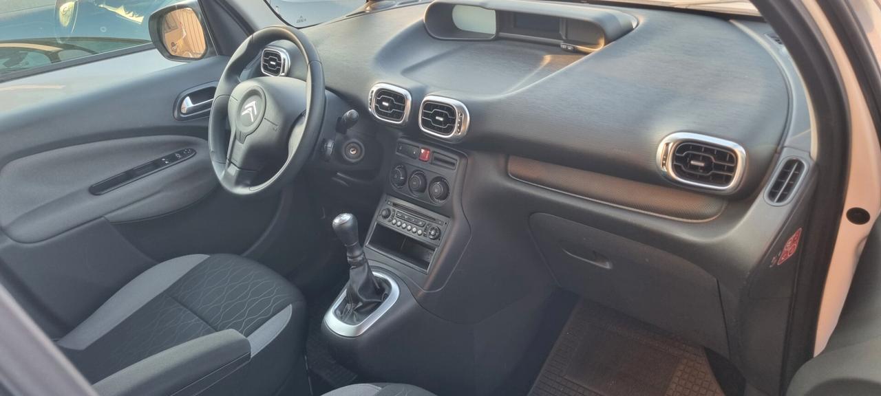 Citroen C3 Picasso 1.4 VTi 95 con gas GPL