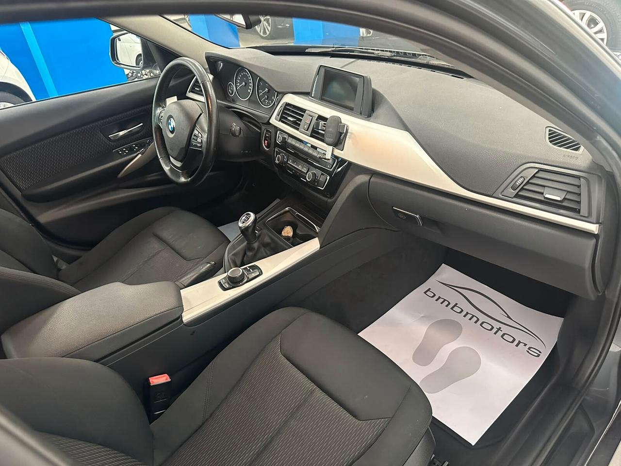 Bmw 320d xDrive Touring Business Advantage
