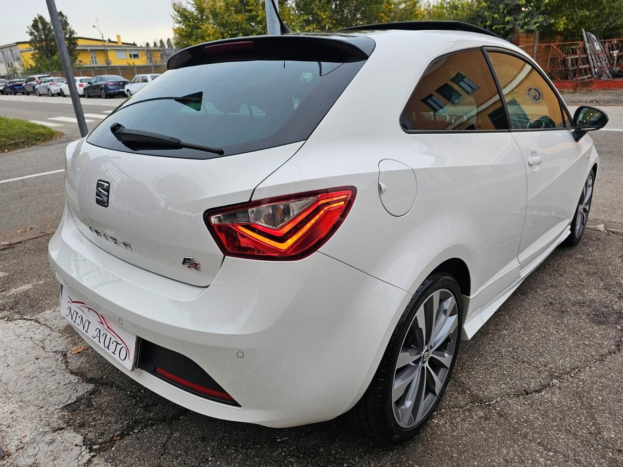 Seat Ibiza 1.4 TDI 105cv FR*Bi-Xeno*Tetto*Pdc*17*Euro6*