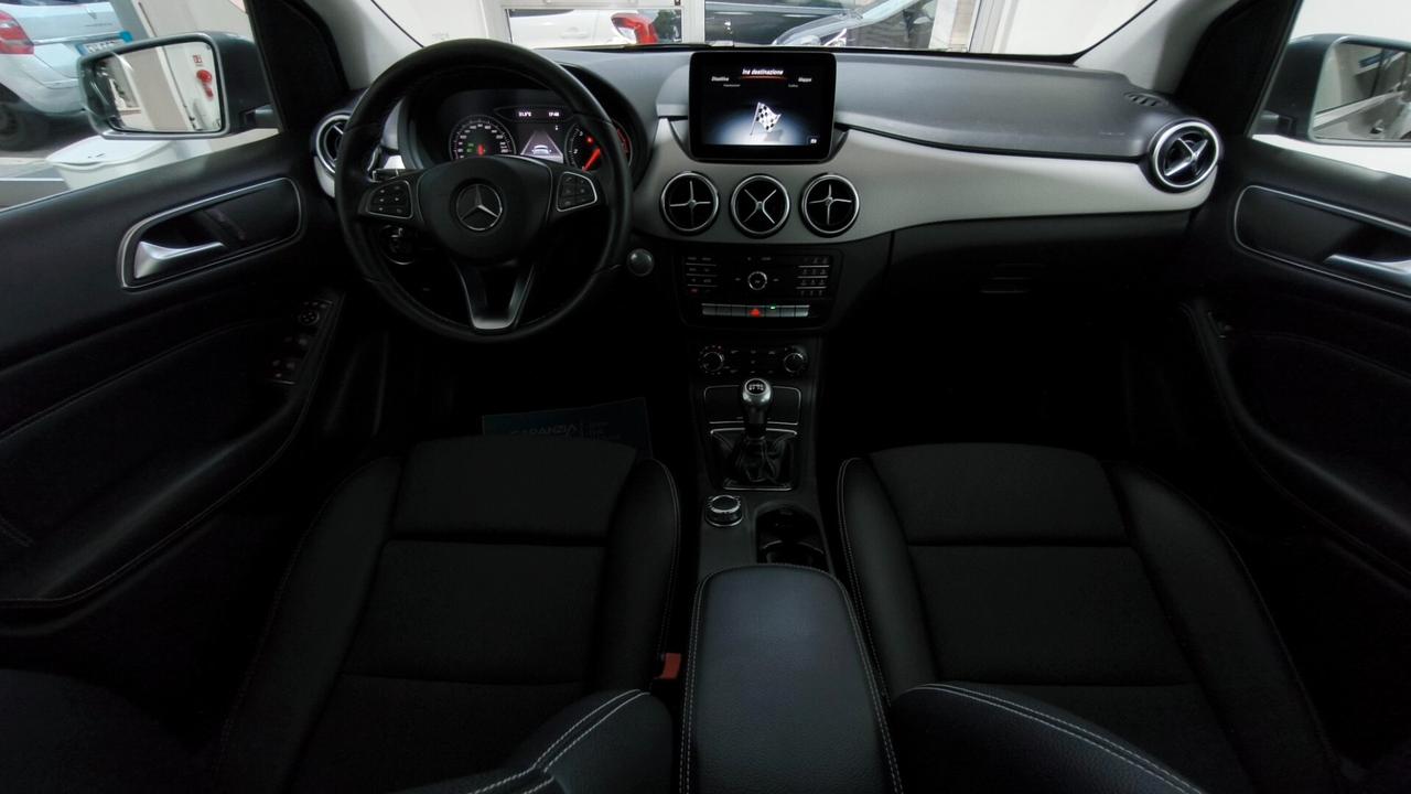 Mercedes-benz B 180 d Premium