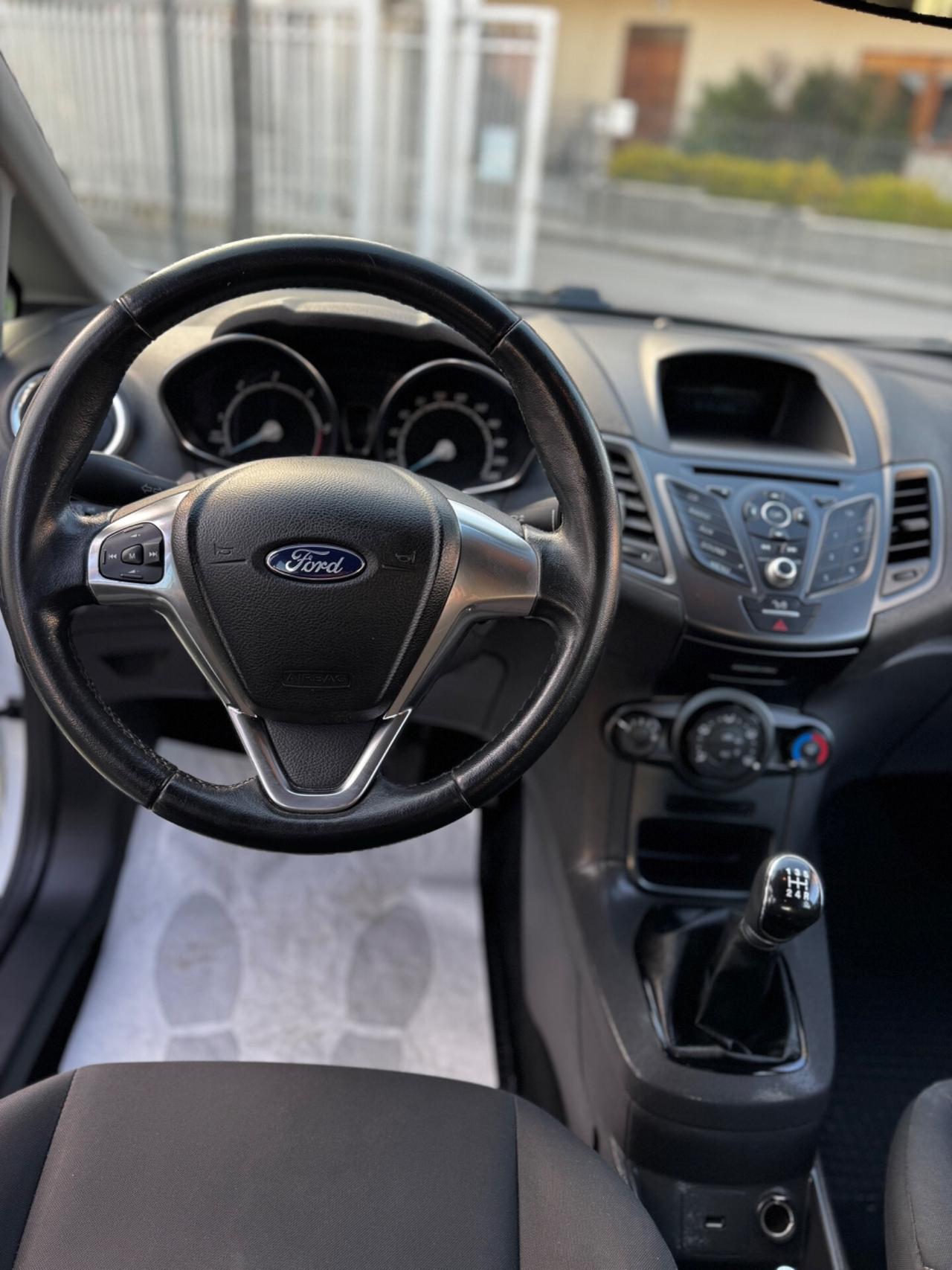 Ford Fiesta 1.5 TDCi 95CV 5 porte Business